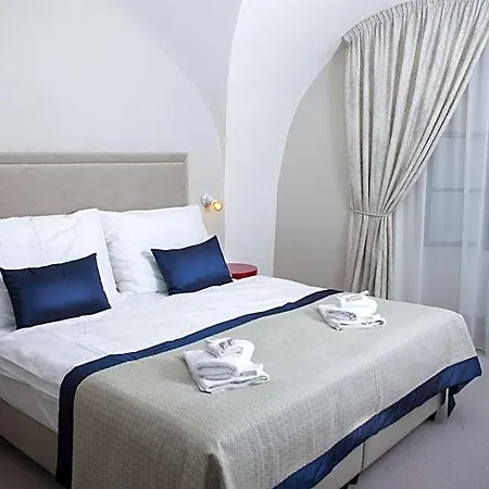 Hotel Kocour 4*